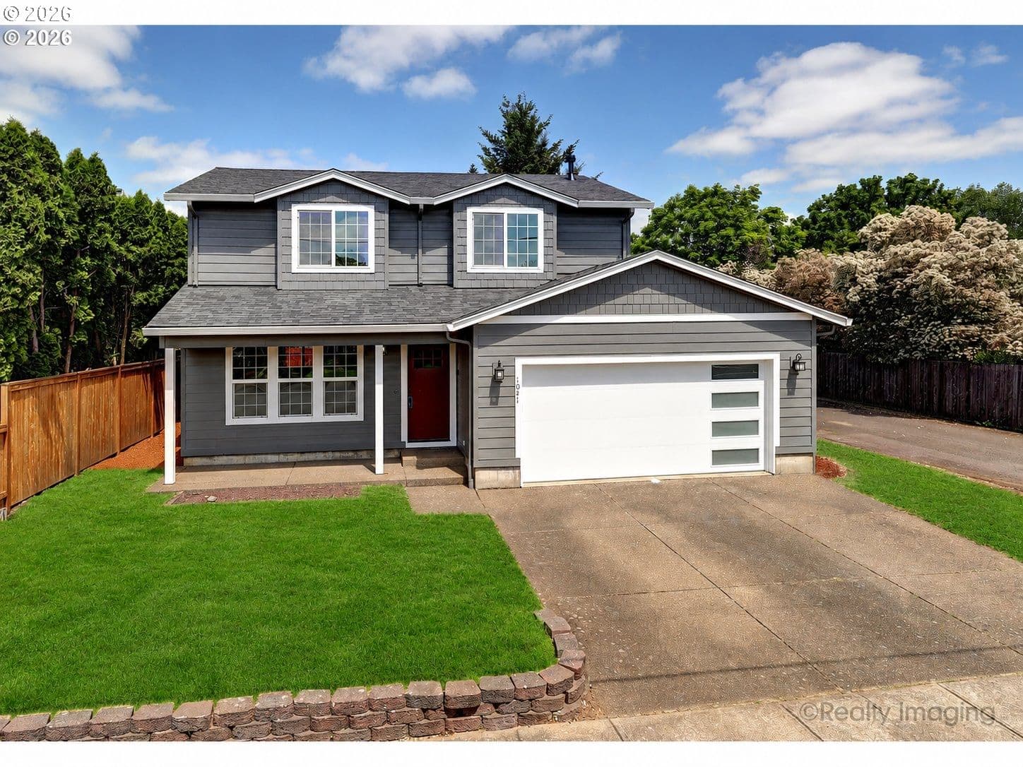 Listing photo 1 of 6