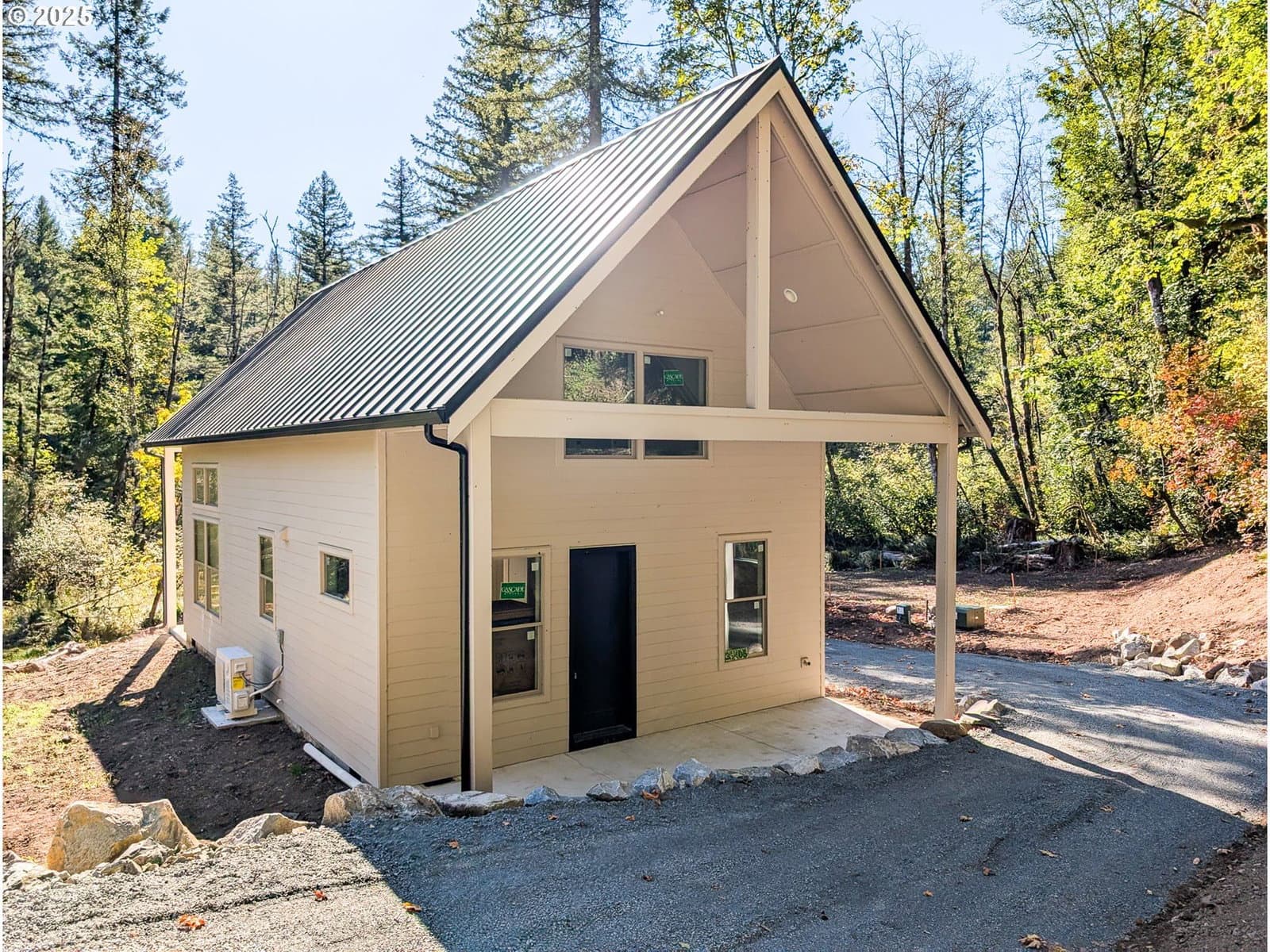 Listing photo 1 of 1