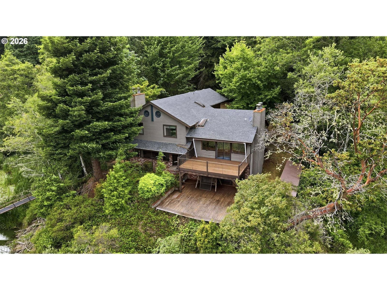 Listing photo 1 of 6