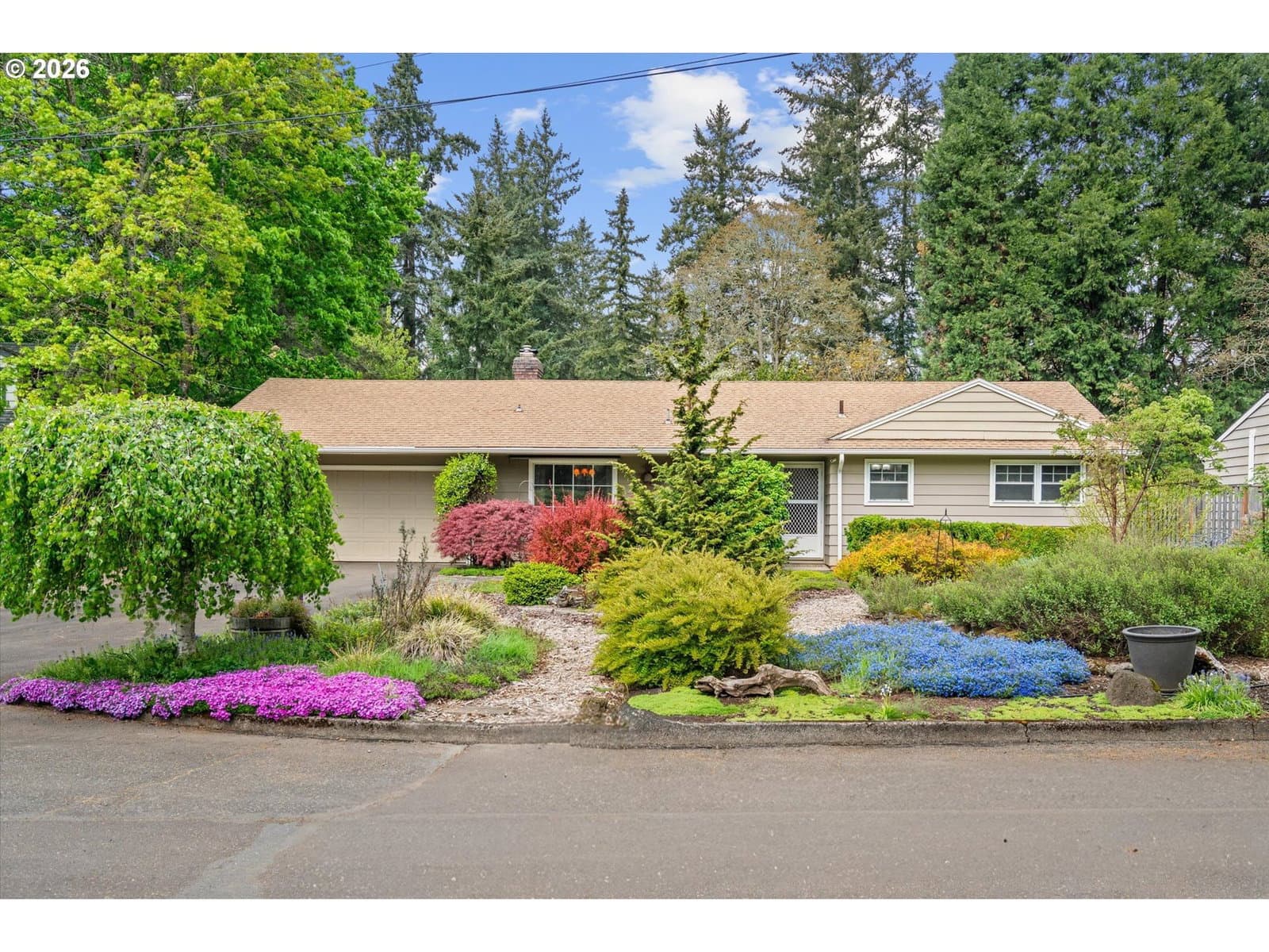 Primary listing photo, 17555 DEEMAR WAY, Lake Oswego, OR, 97035