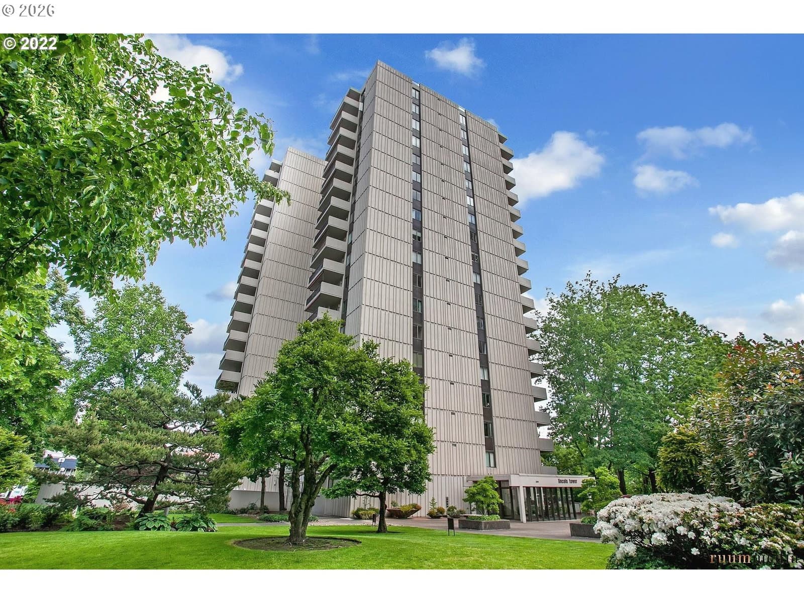Primary listing photo, 2211 SW 1ST AVE #802, Portland, OR, 97201