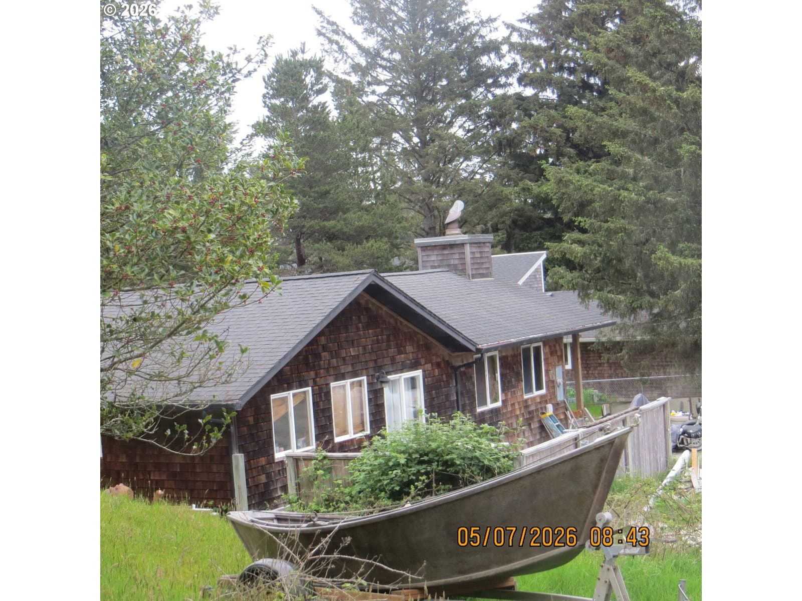 Listing photo 1 of 6
