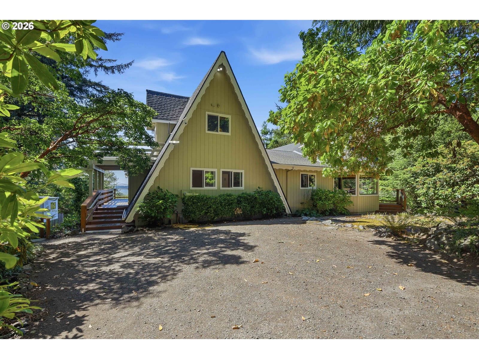 Listing photo 1 of 6