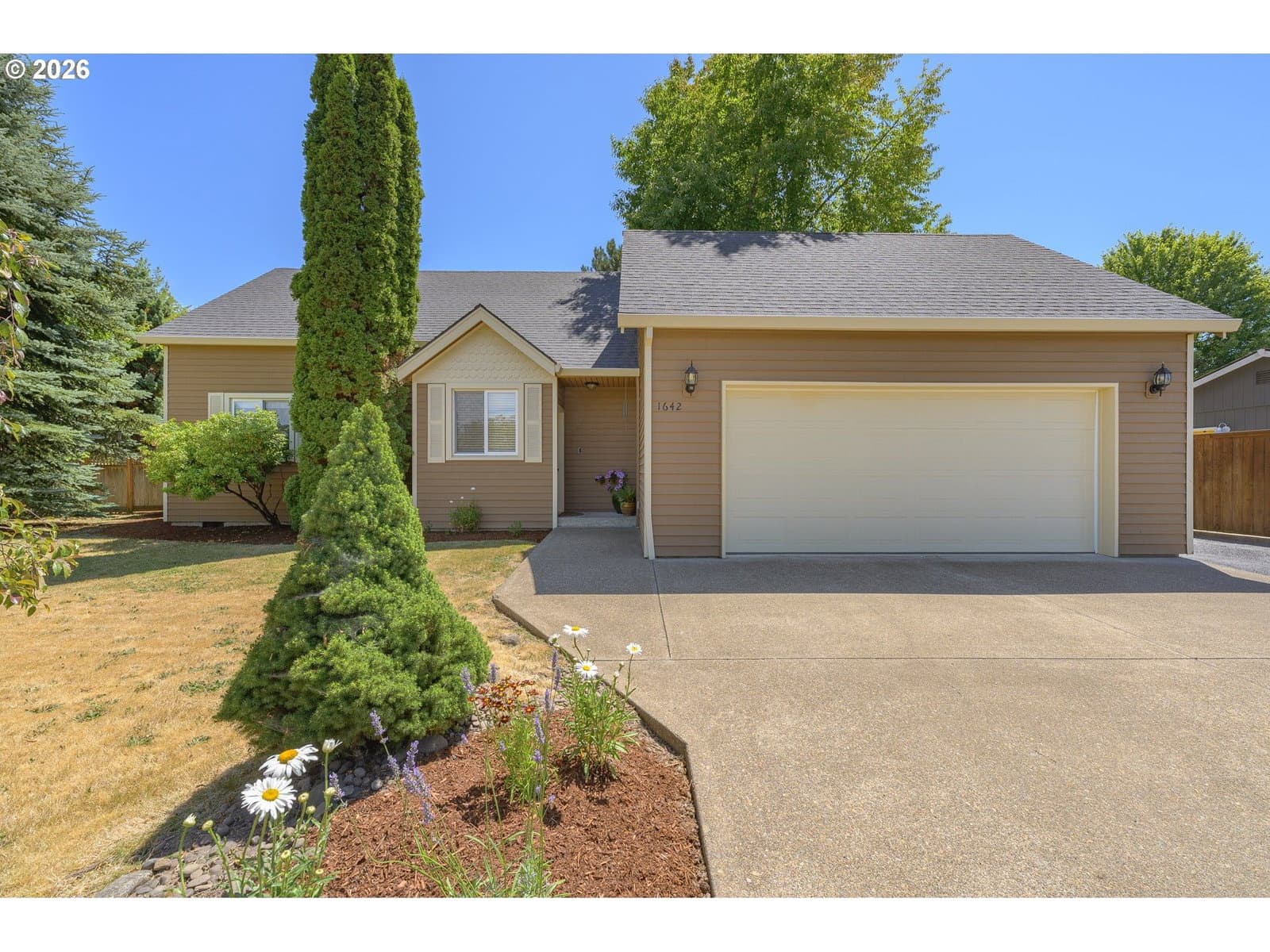 Primary listing photo, 1642 SW TAMARACK ST, McMinnville, OR, 97128