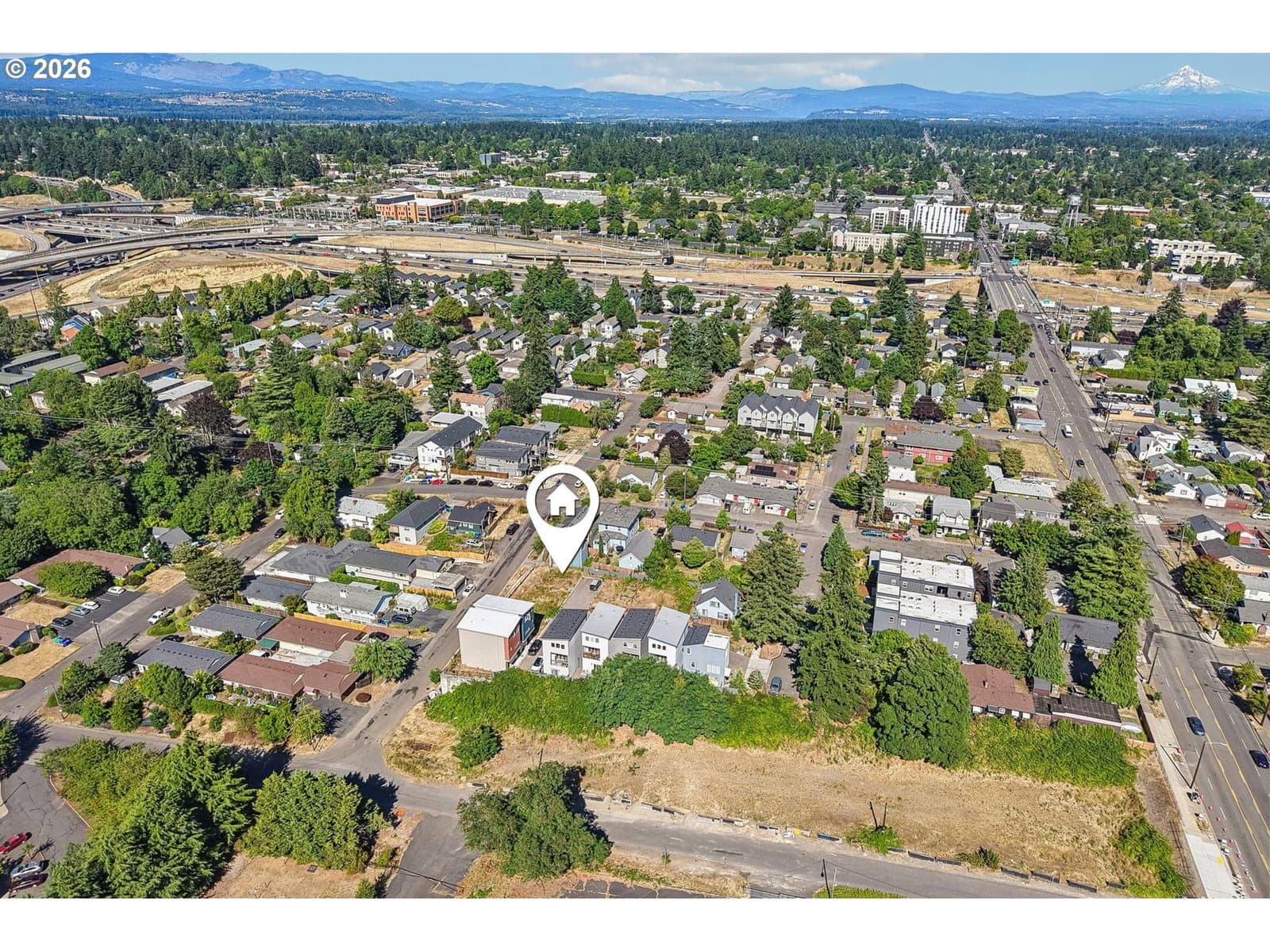 Primary listing photo, 9033 NE HOYT ST, Portland, OR, 97220