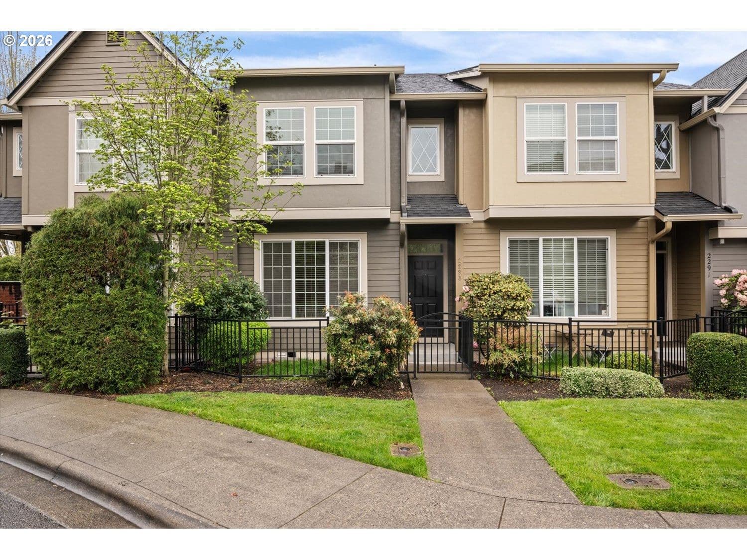 Primary listing photo, 2283 NW OAK KNOLL PL, Beaverton, OR, 97006