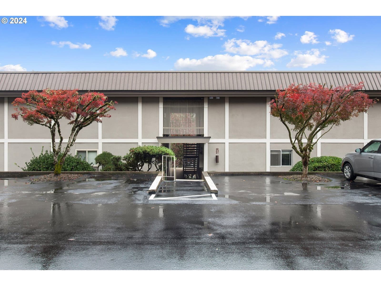 Primary listing photo, 750 1ST ST #E31, Lake Oswego, OR, 97034