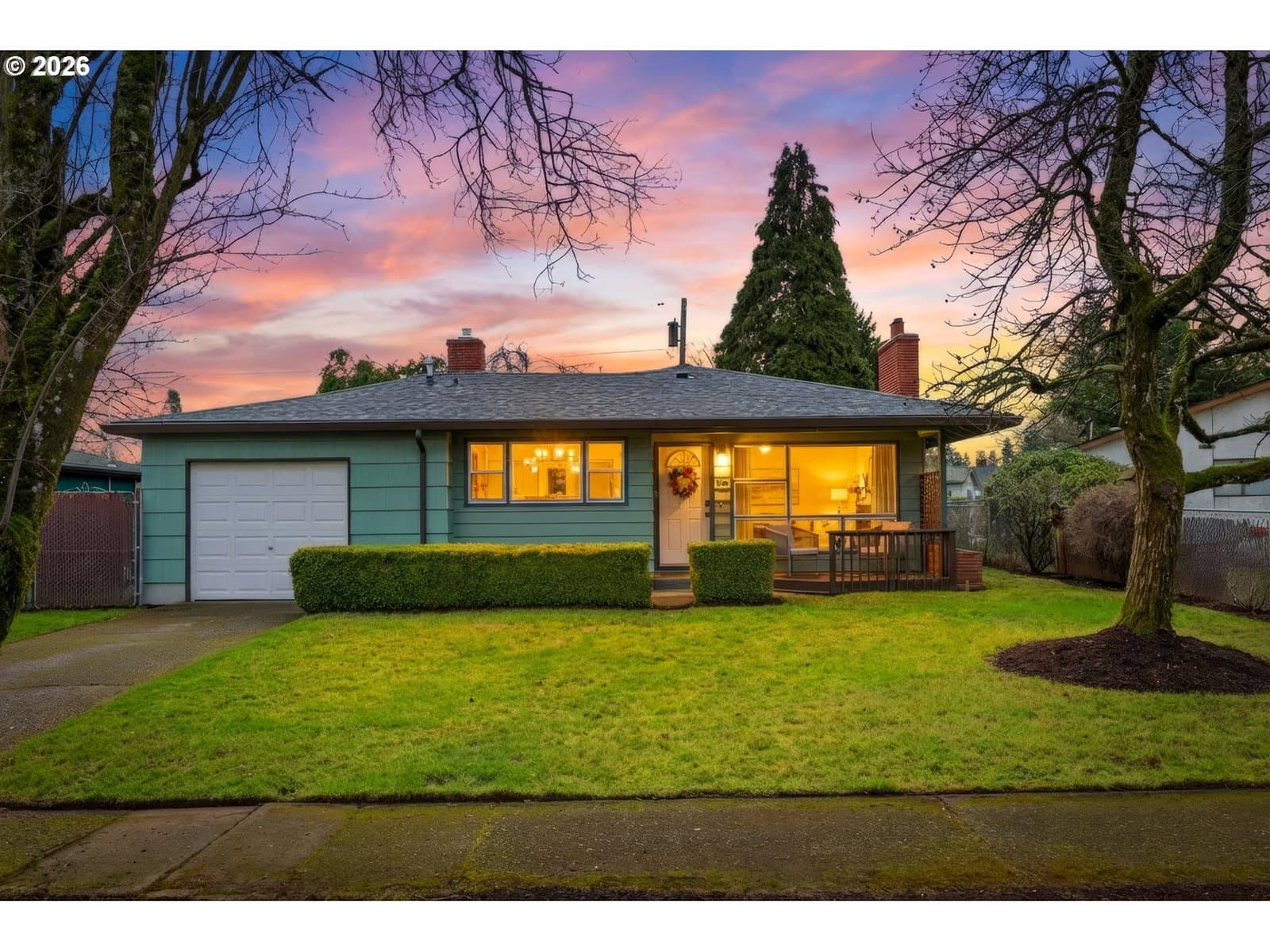Primary listing photo, 11824 NE MORRIS ST, Portland, OR, 97220