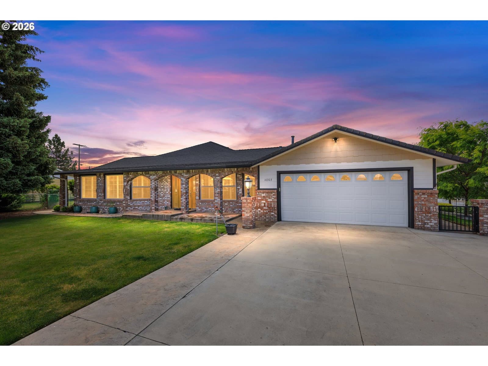 Primary listing photo, 10303 WHITE BIRCH LN, Island City, OR, 97850