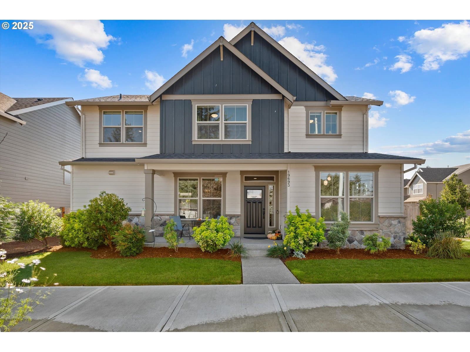 Primary listing photo, 19693 LELAND RD, Oregon City, OR, 97045