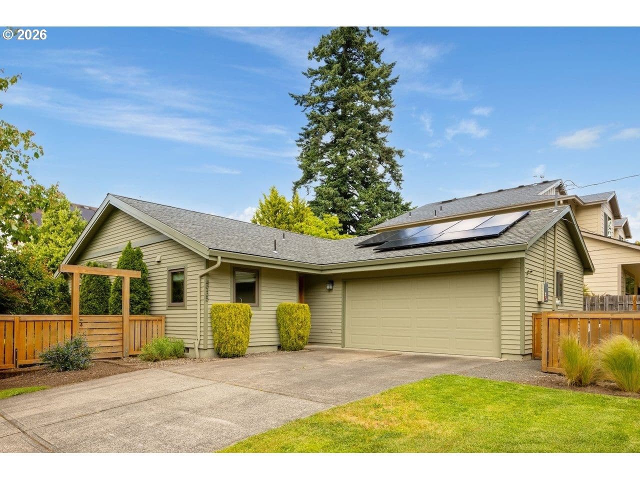 Primary listing photo, 4935 SW MARIGOLD ST, Portland, OR, 97219