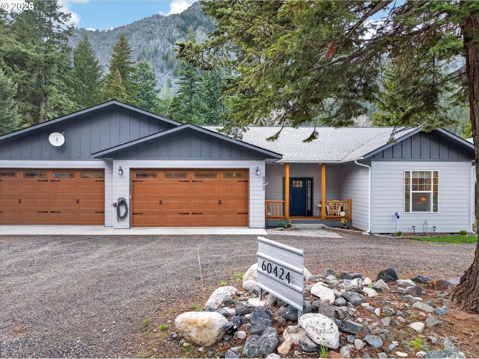 Listing photo 1 of 6