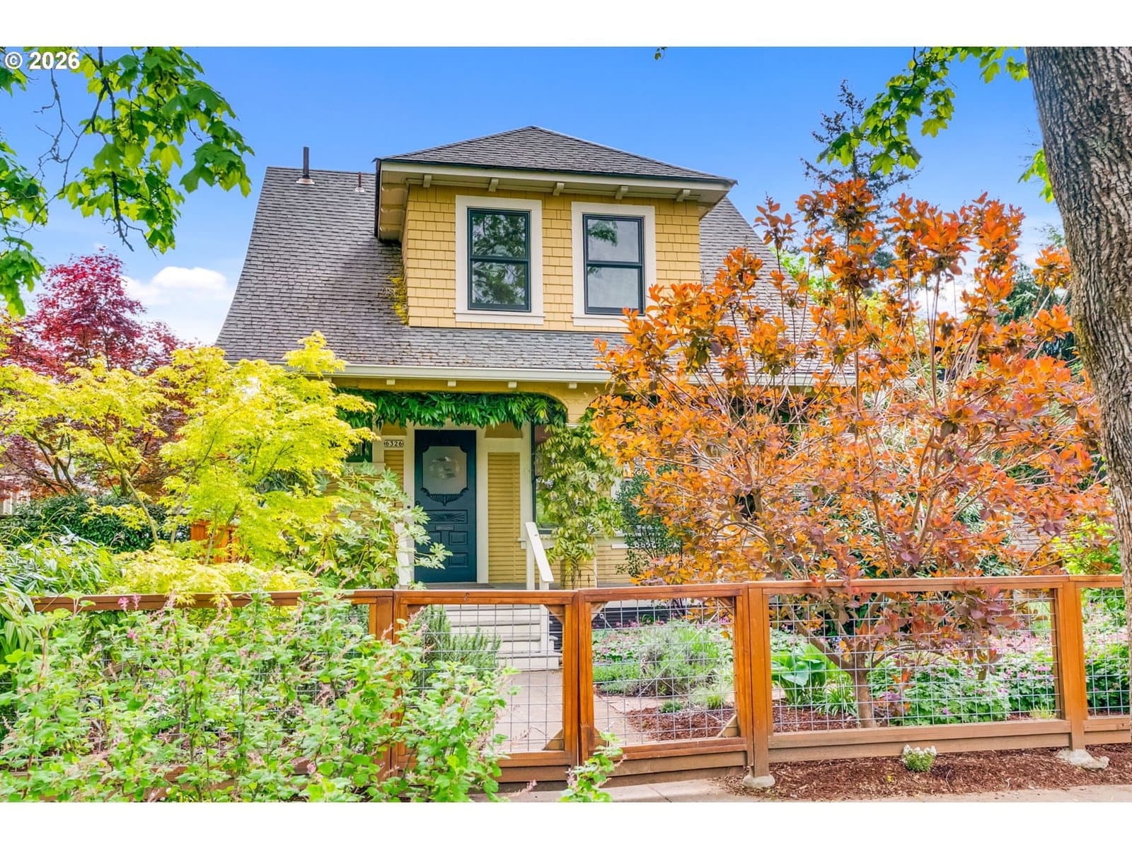 Primary listing photo, 6326 N COMMERCIAL AVE, Portland, OR, 97217