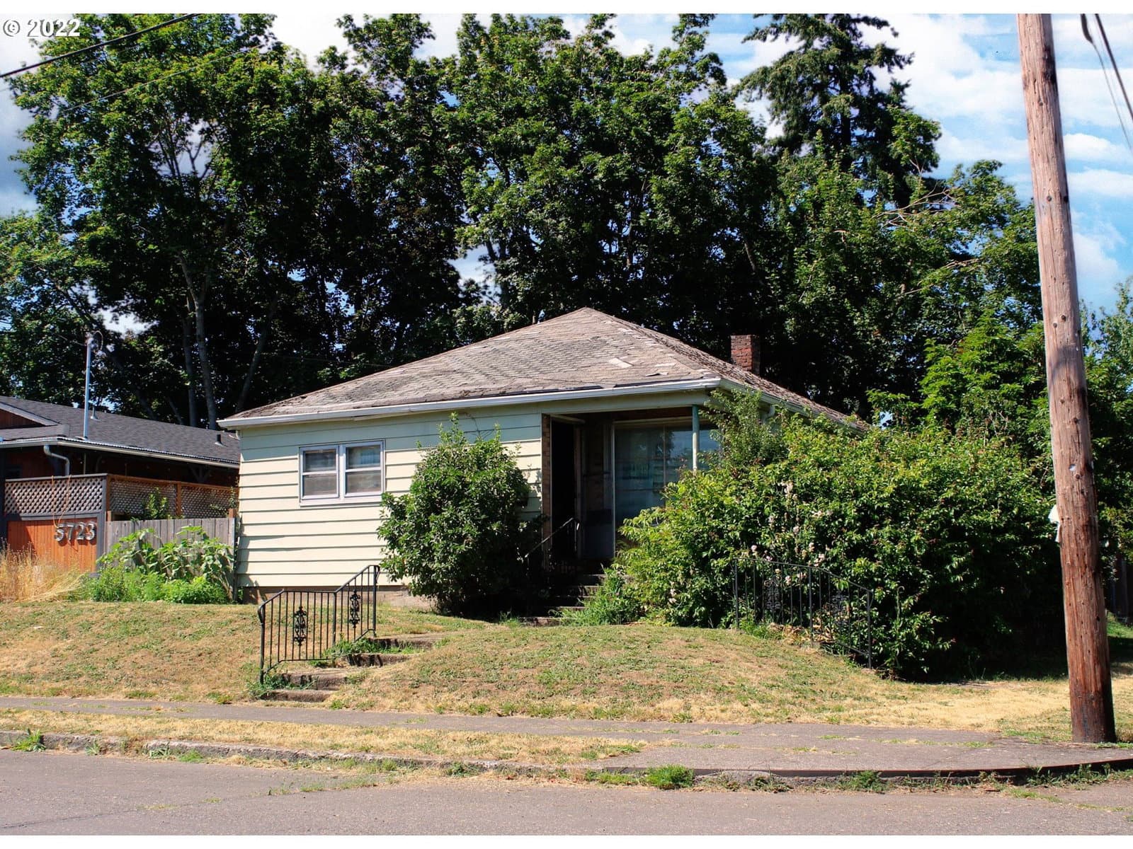 Primary listing photo, 5729 SE FRANCIS ST, Portland, OR, 97206