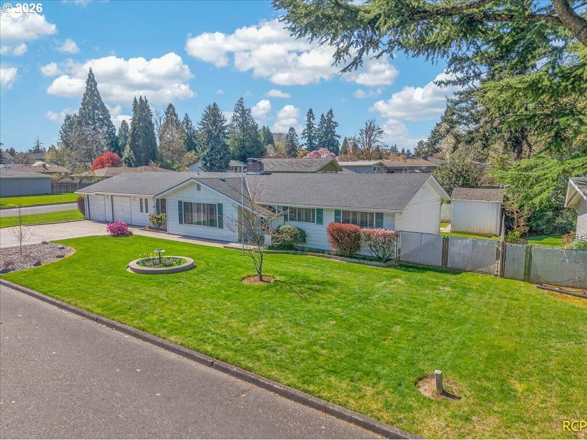 Primary listing photo, 14579 SE PRIMROSE AVE, Milwaukie, OR, 97267