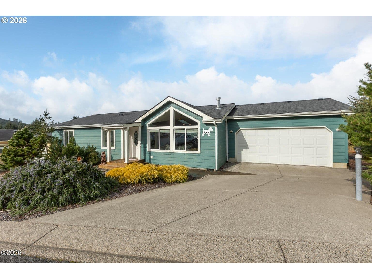 Primary listing photo, 777 SE WINCHELL DR, Depoe Bay, OR, 97341