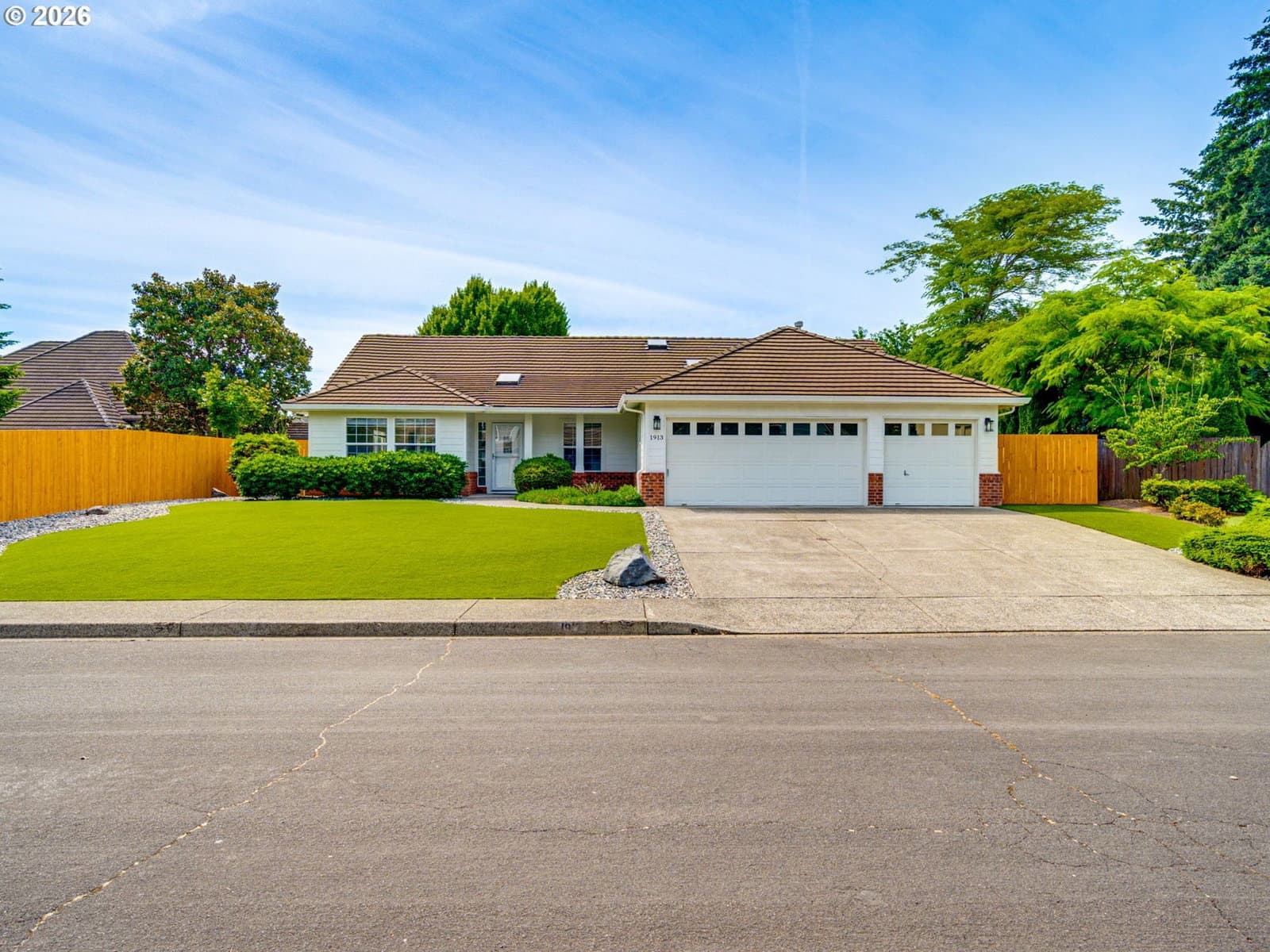1913 NW 86TH CIR