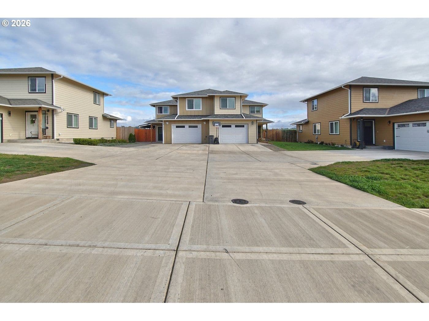 Primary listing photo, 197 E ROOSEVELT ST, Carlton, OR, 97111