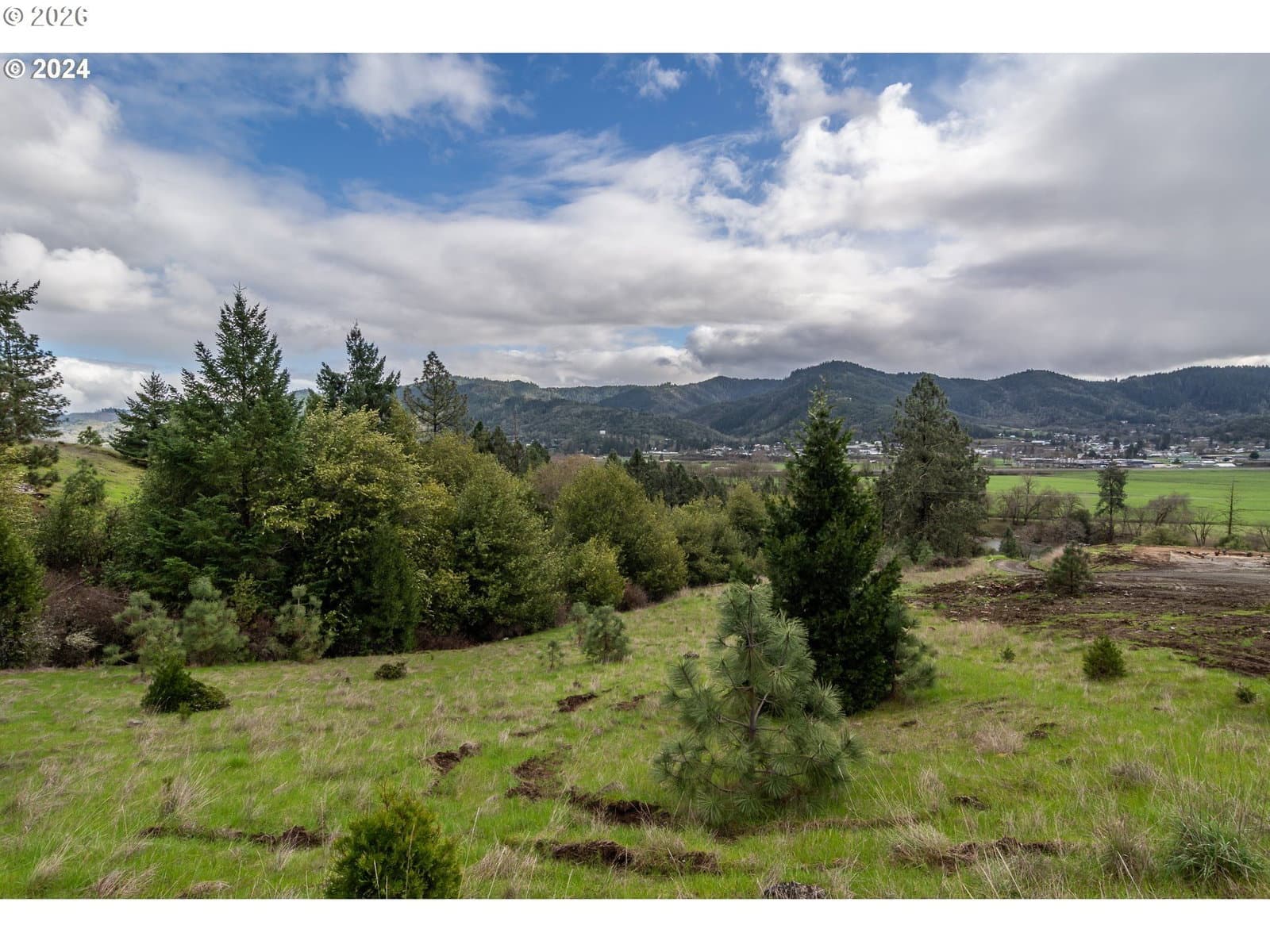 Listing photo 1 of 1