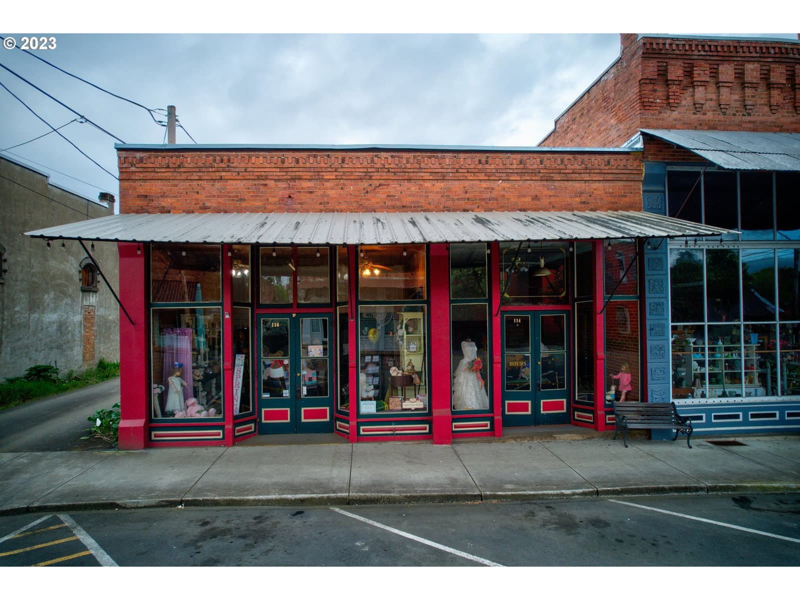 Primary listing photo, 116 SE LOCUST ST, Oakland, OR, 97462