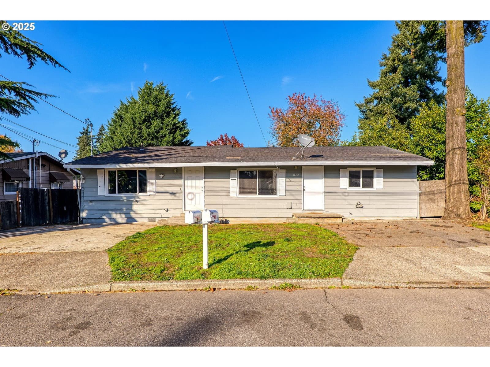 Primary listing photo, 11751 SE OAK ST, Portland, OR, 97216