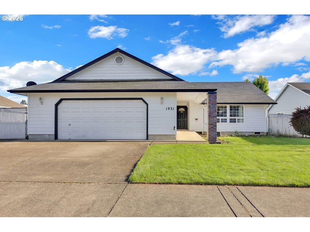 Primary listing photo, 1931 BONNIE LN, Springfield, OR, 97477