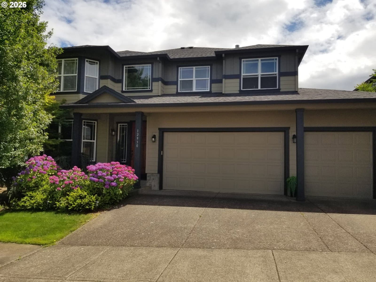 Listing photo 1 of 1