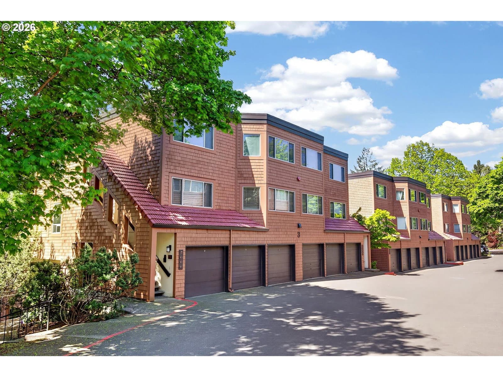 Primary listing photo, 24 OSWEGO SMT, Lake Oswego, OR, 97035