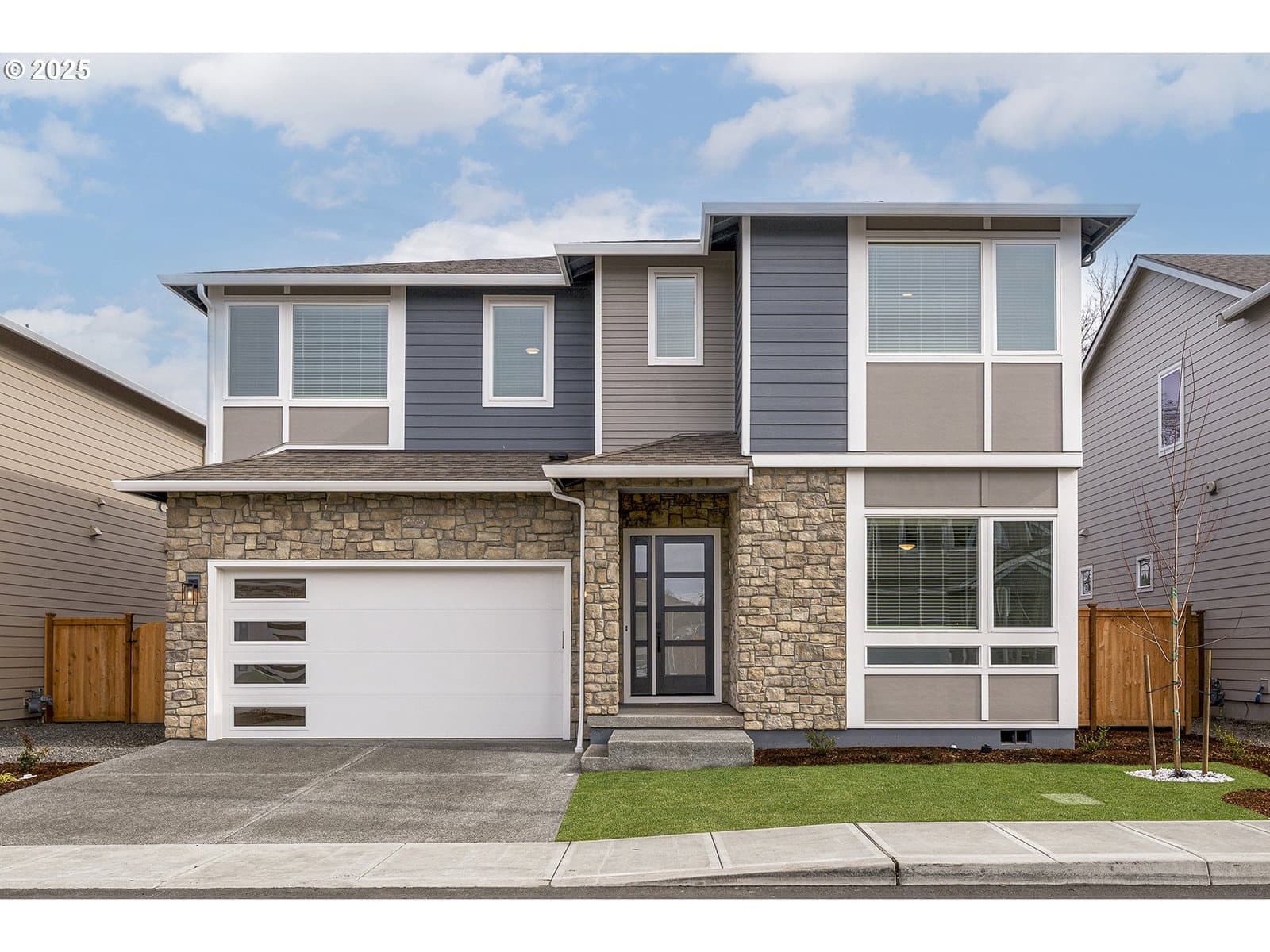 Primary listing photo, 15225 SE TOWERS TER, Milwaukie, OR, 97267