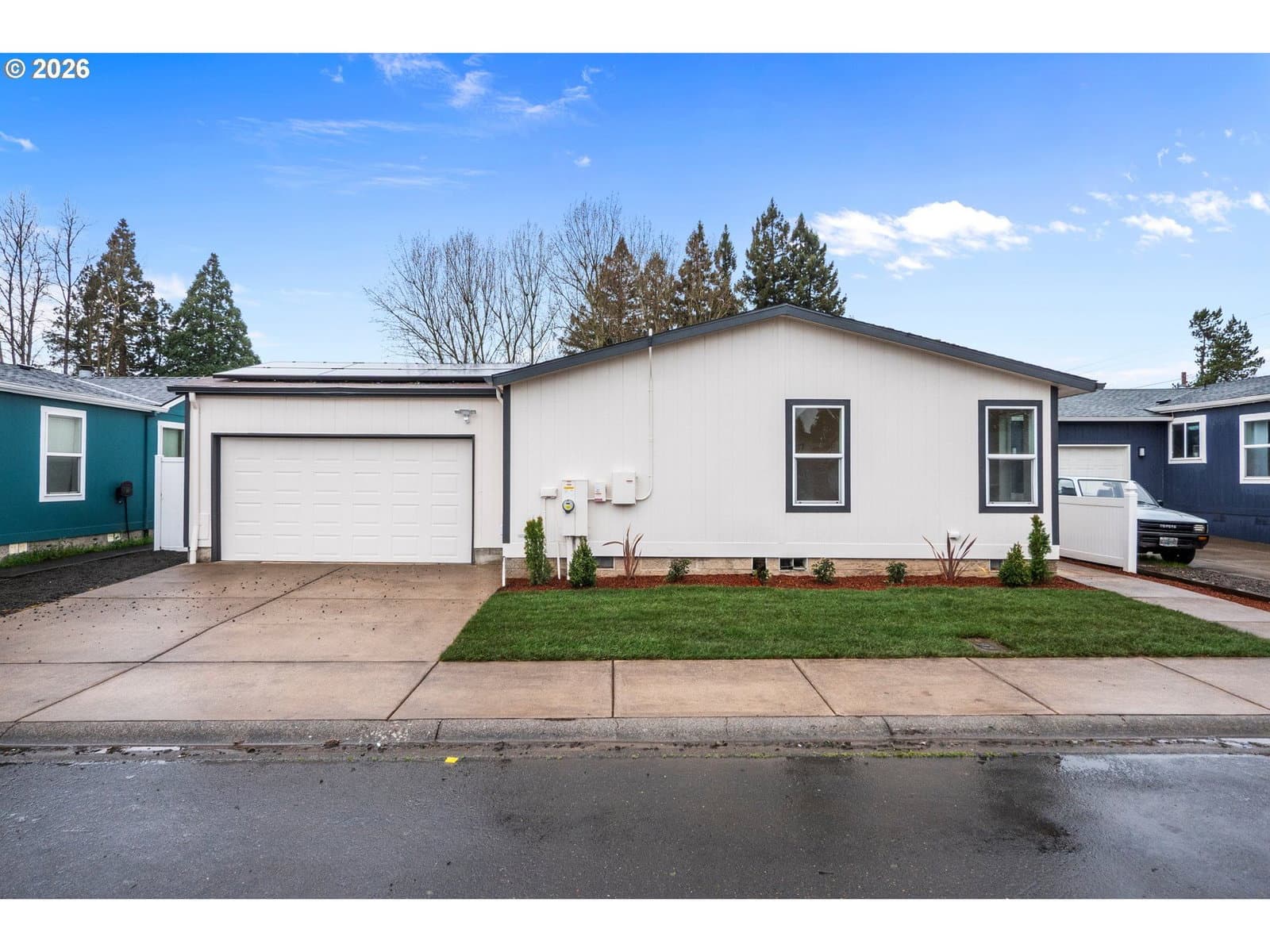 Primary listing photo, 20983 Brentwood CT, Donald, OR, 97020
