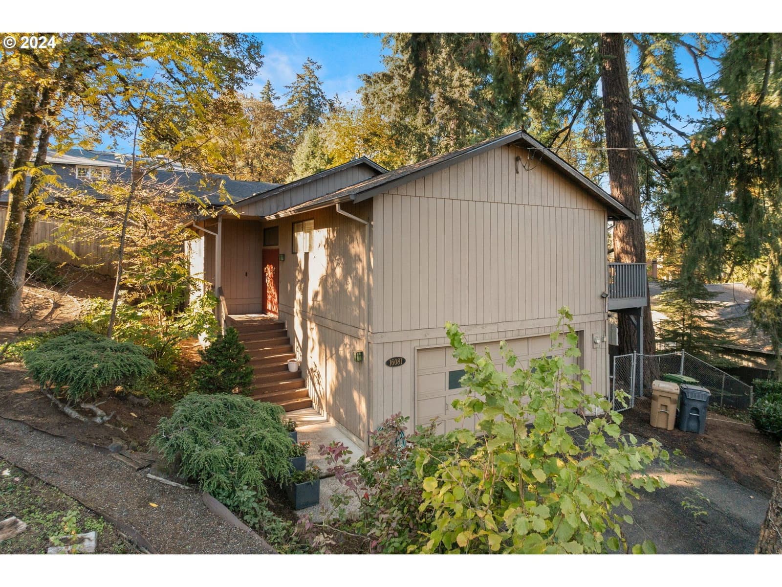 Primary listing photo, 16081 PEARCY ST, Lake Oswego, OR, 97034
