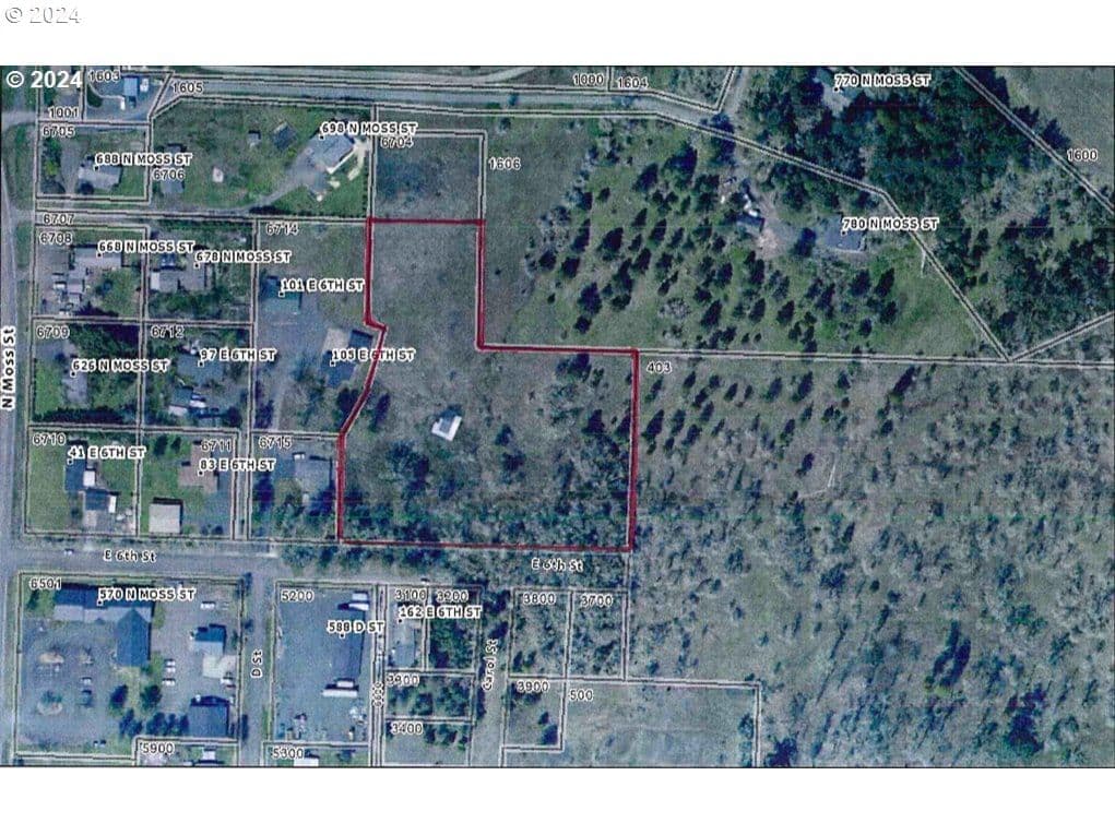 Primary listing photo, E 6th St, Lowell, OR, 97452