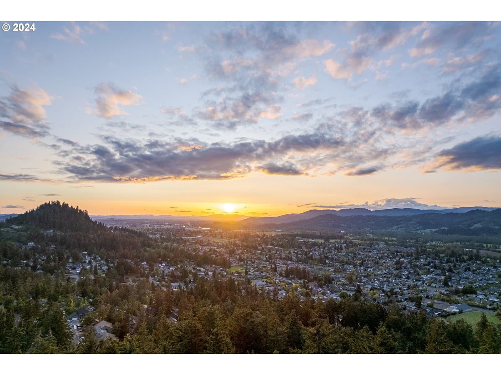 Primary listing photo, S 73rd ST, Springfield, OR, 97478