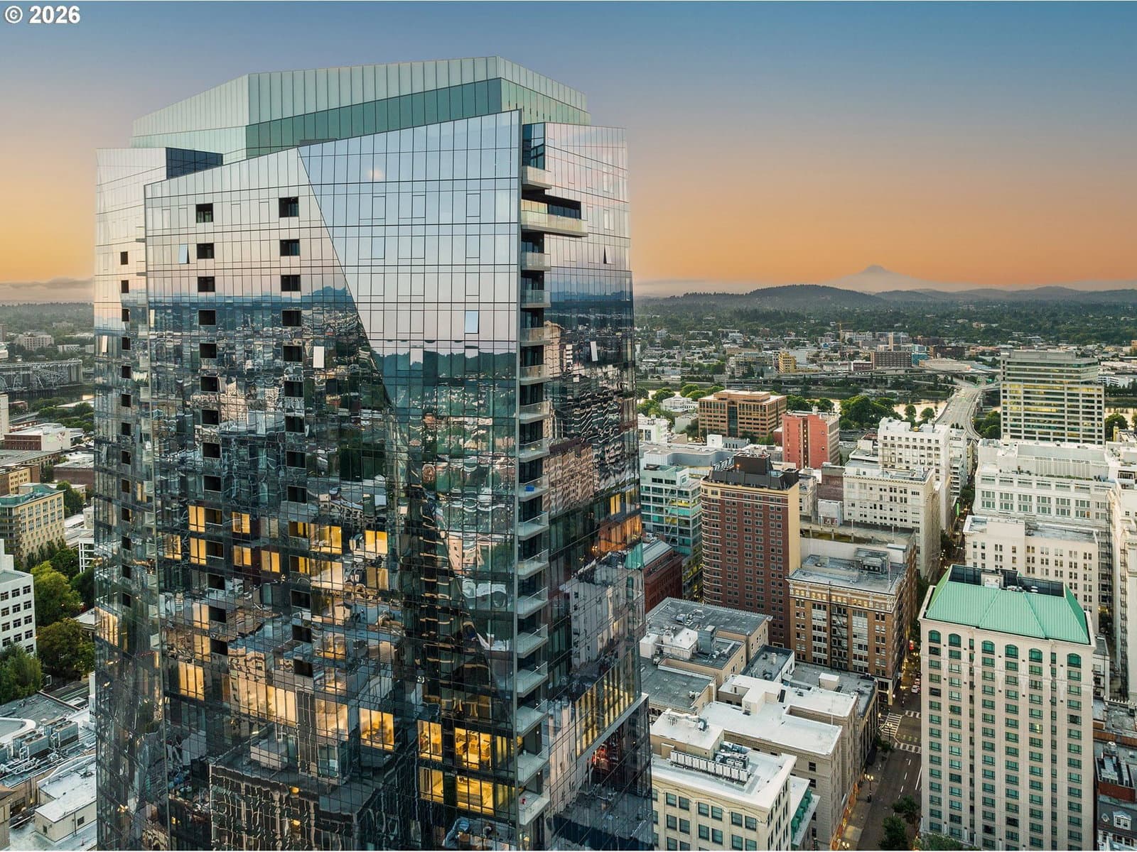 Primary listing photo, 550 SW 10TH AVE #2406, Portland, OR, 97205