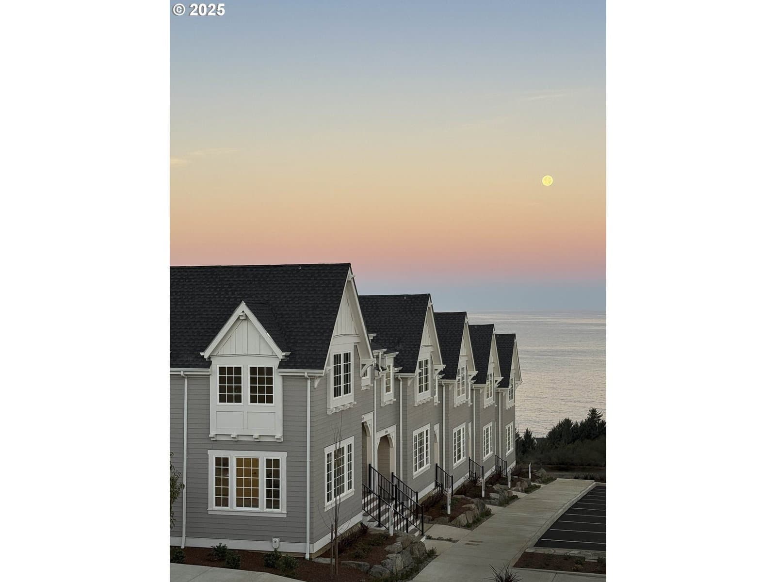 Listing photo 1 of 1