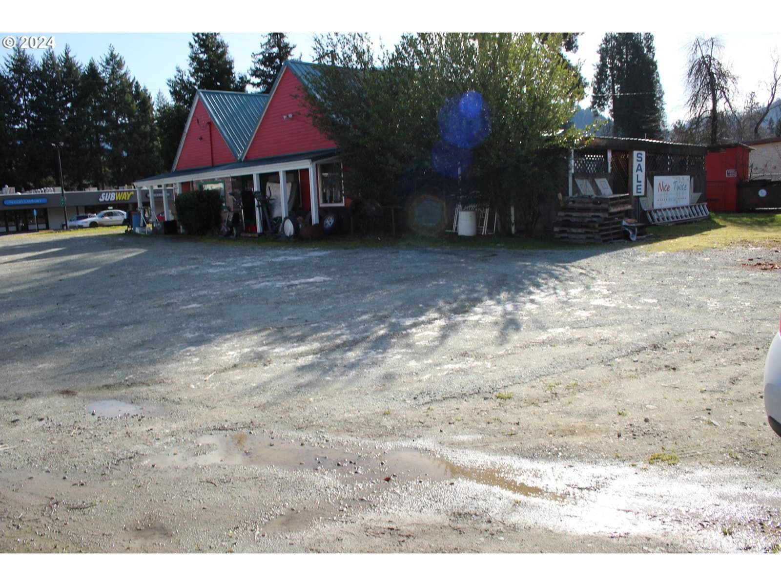 Primary listing photo, 224 N MAIN ST, Canyonville, OR, 97417