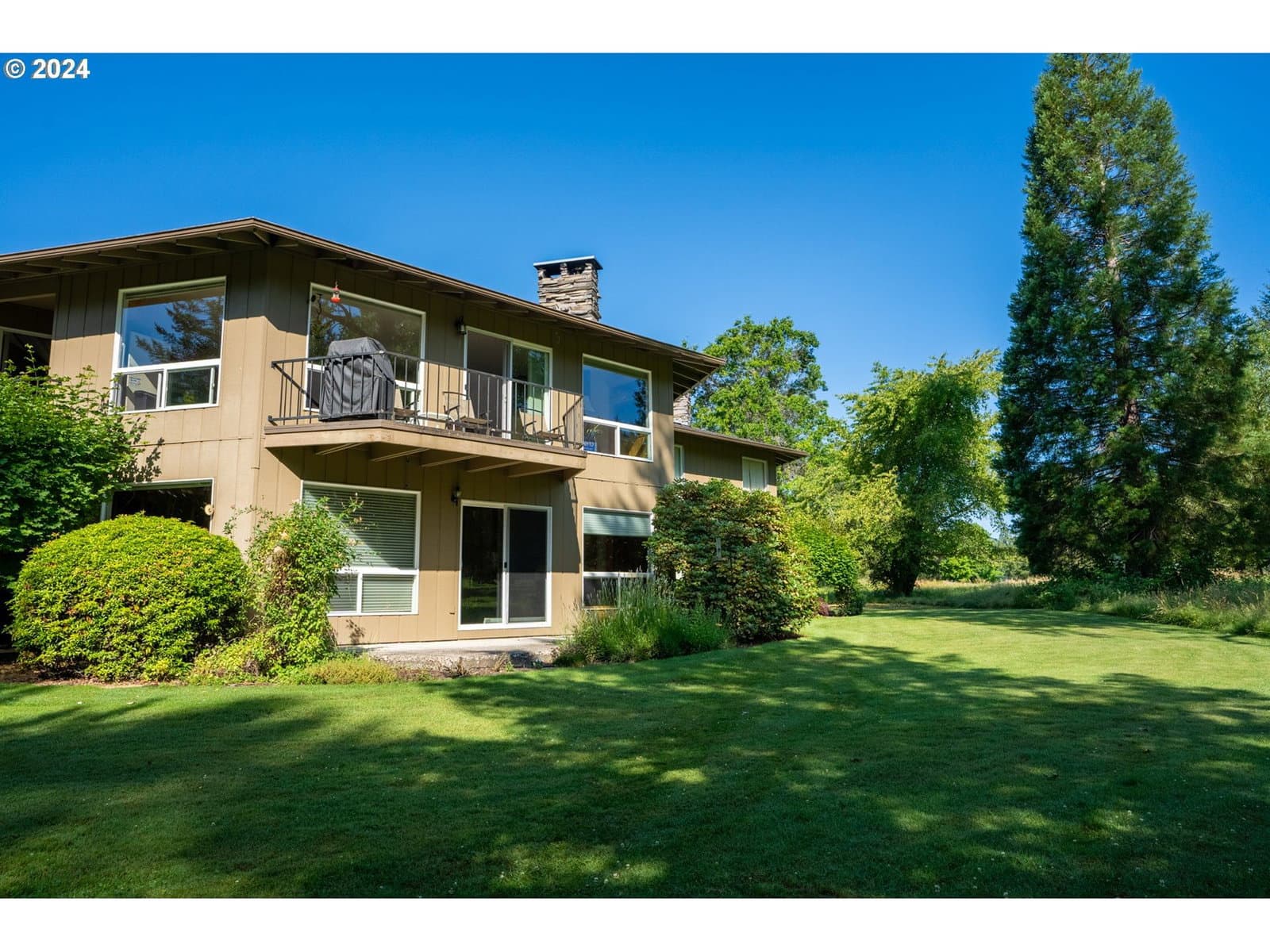 Primary listing photo, 68712 E FAIRWAY ESTATES RD, Welches, OR, 97067