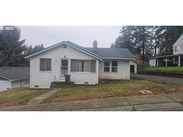 Listing photo 1 of 6