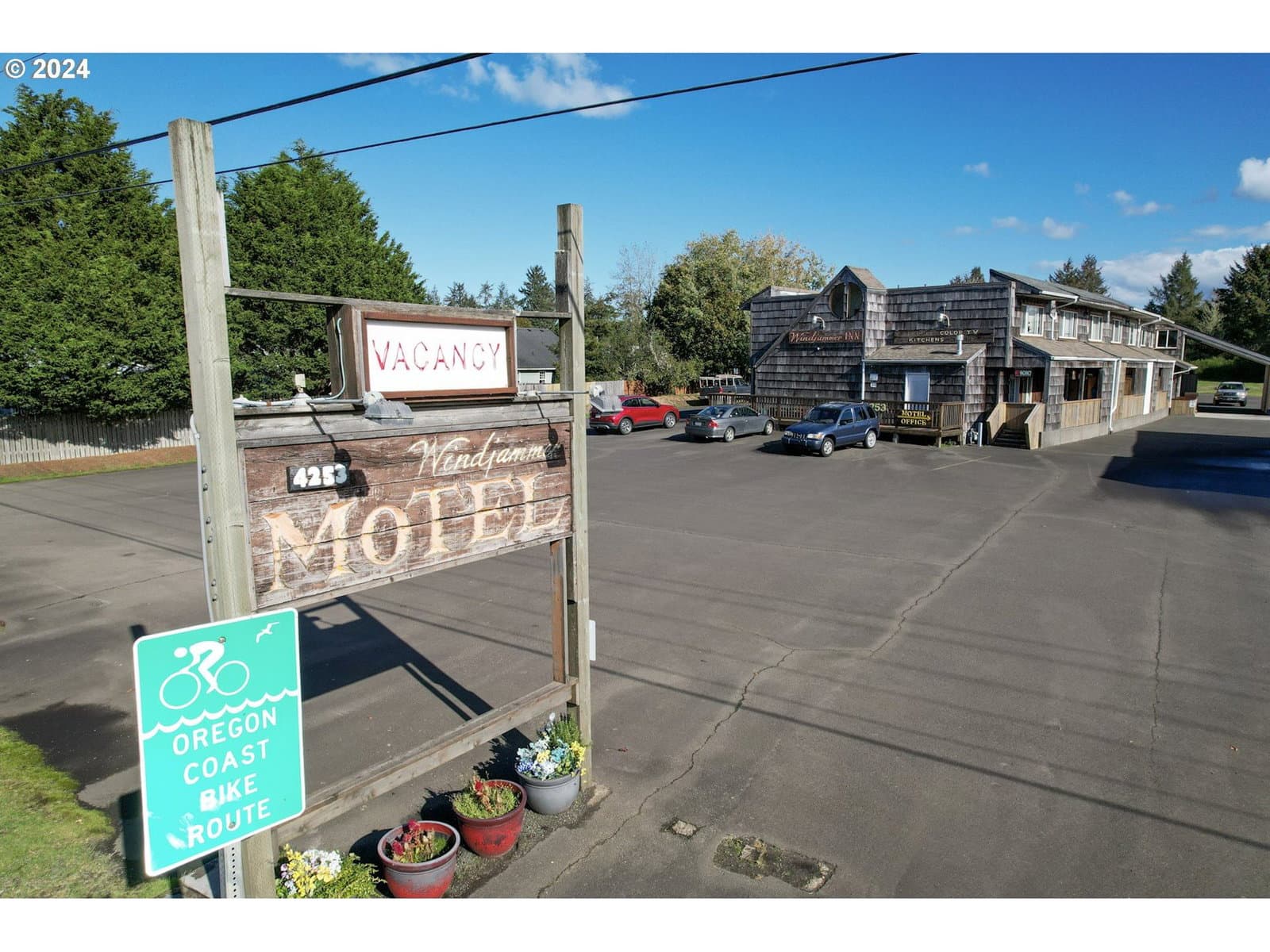 Primary listing photo, 4253 Hwy 101 N, Gearhart, OR, 97138