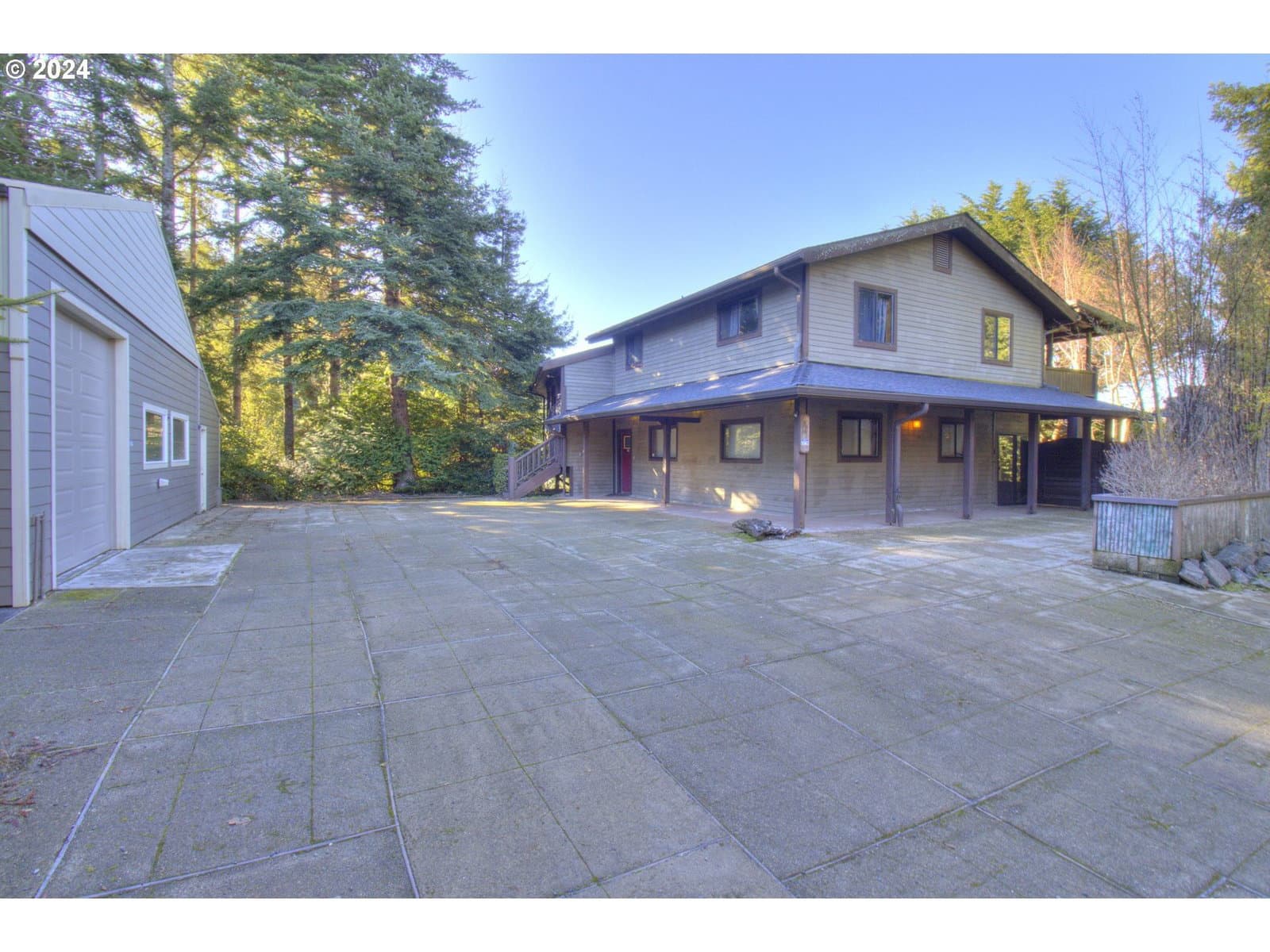 Listing photo 1 of 1