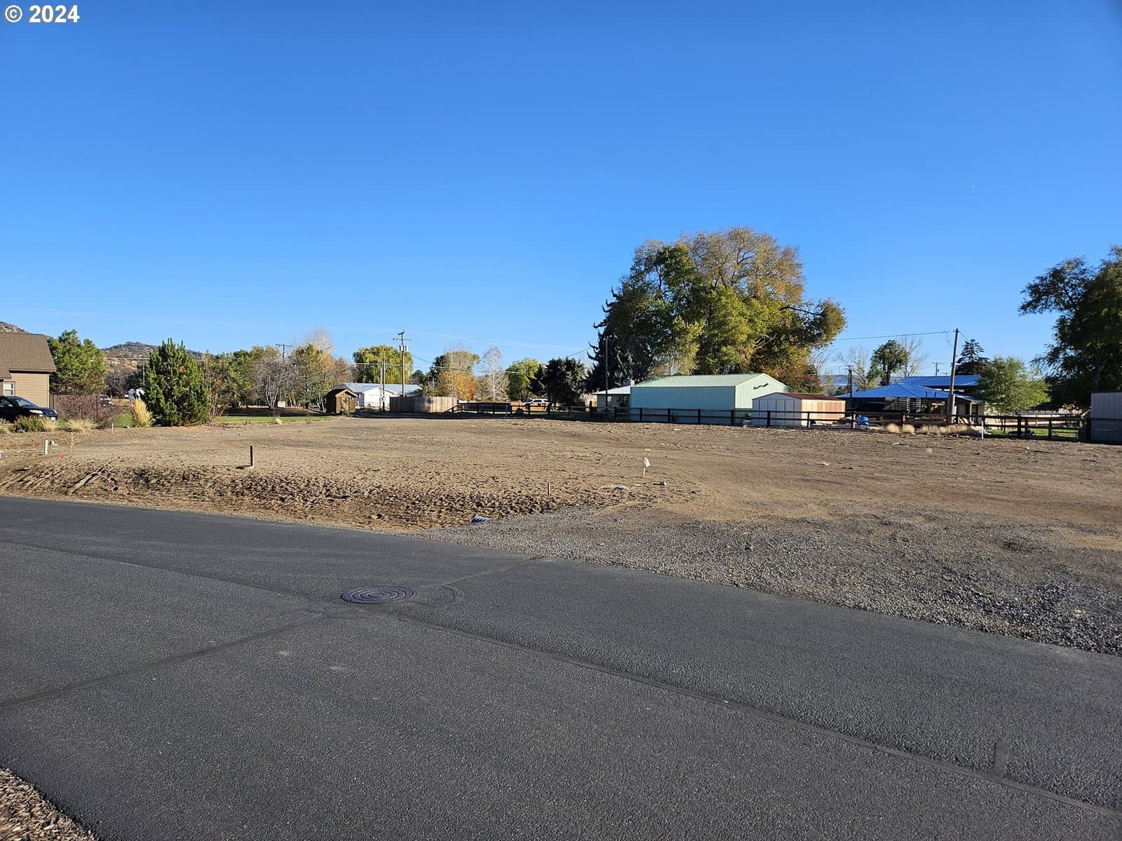 Primary listing photo, 240 NW SADDLE RIDGE LOOP, Prineville, OR, 97754