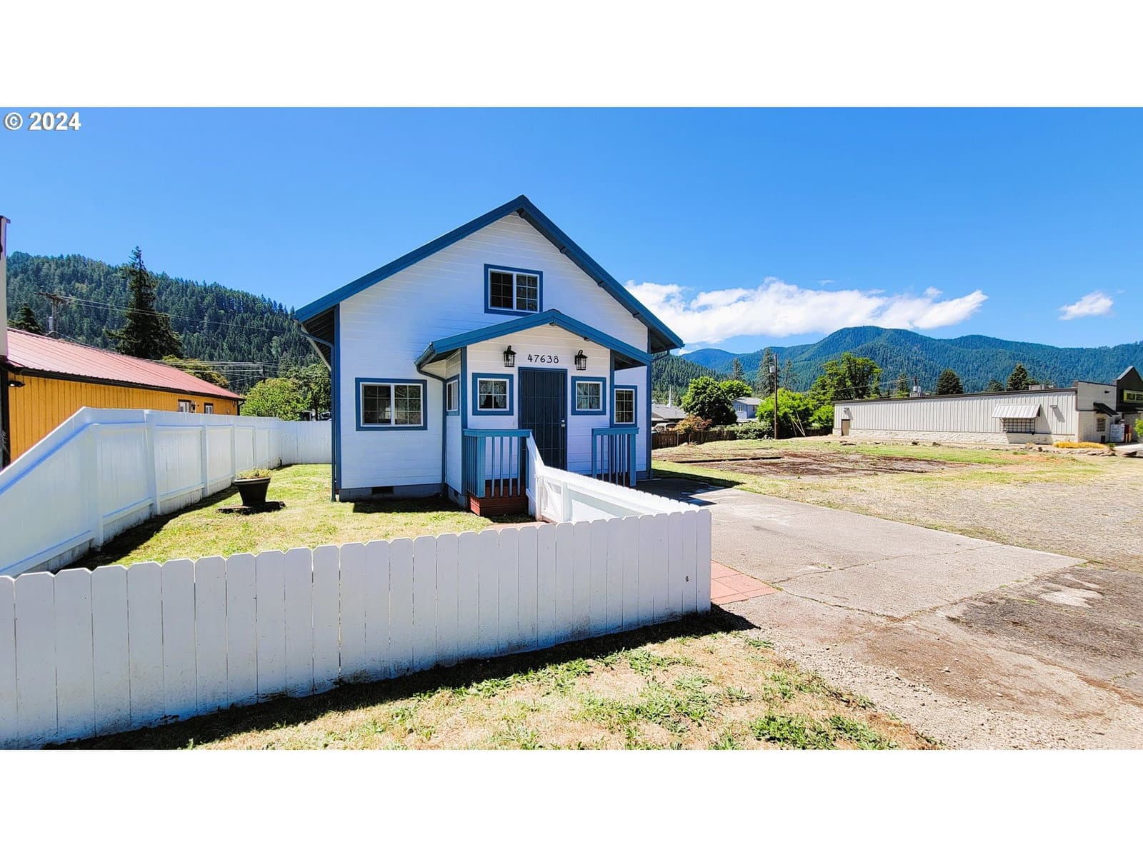 Primary listing photo, 47638 HIGHWAY 58, Oakridge, OR, 97463