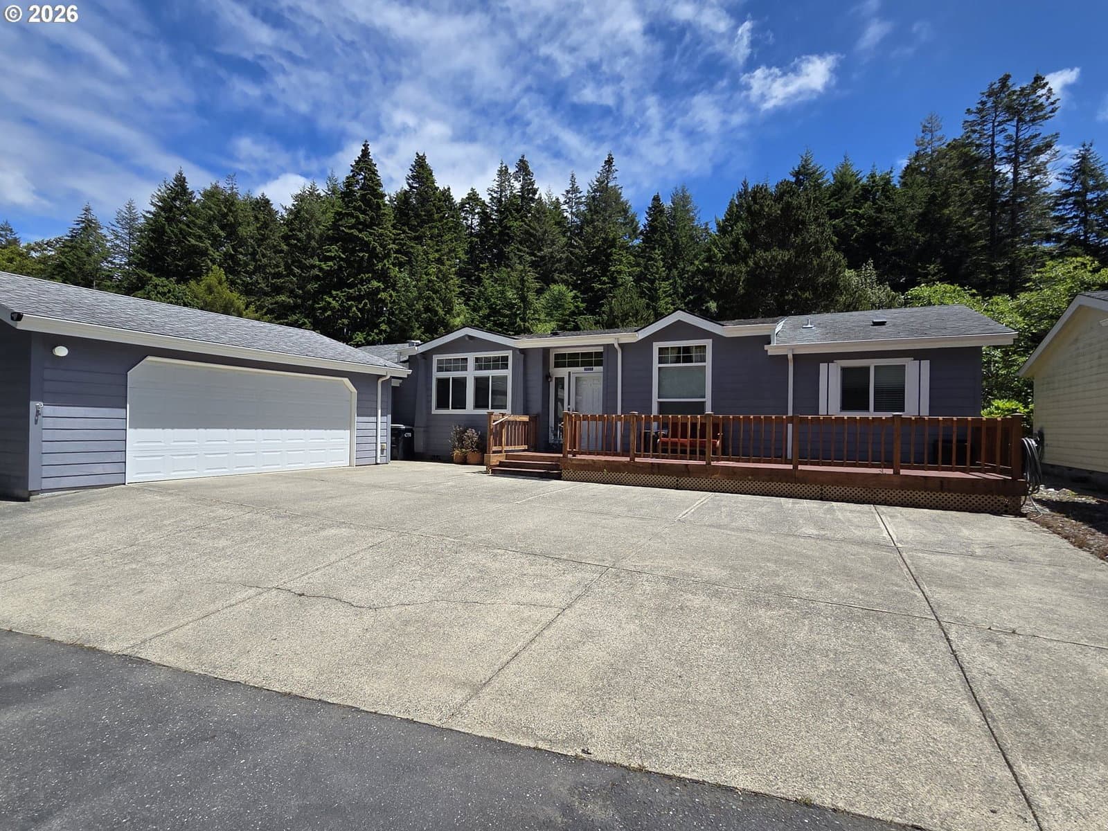Listing photo 1 of 1