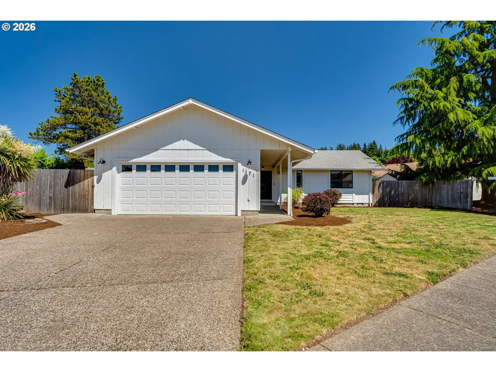 Primary listing photo, 1171 VALLEY BUTTE DR, Eugene, OR, 97401