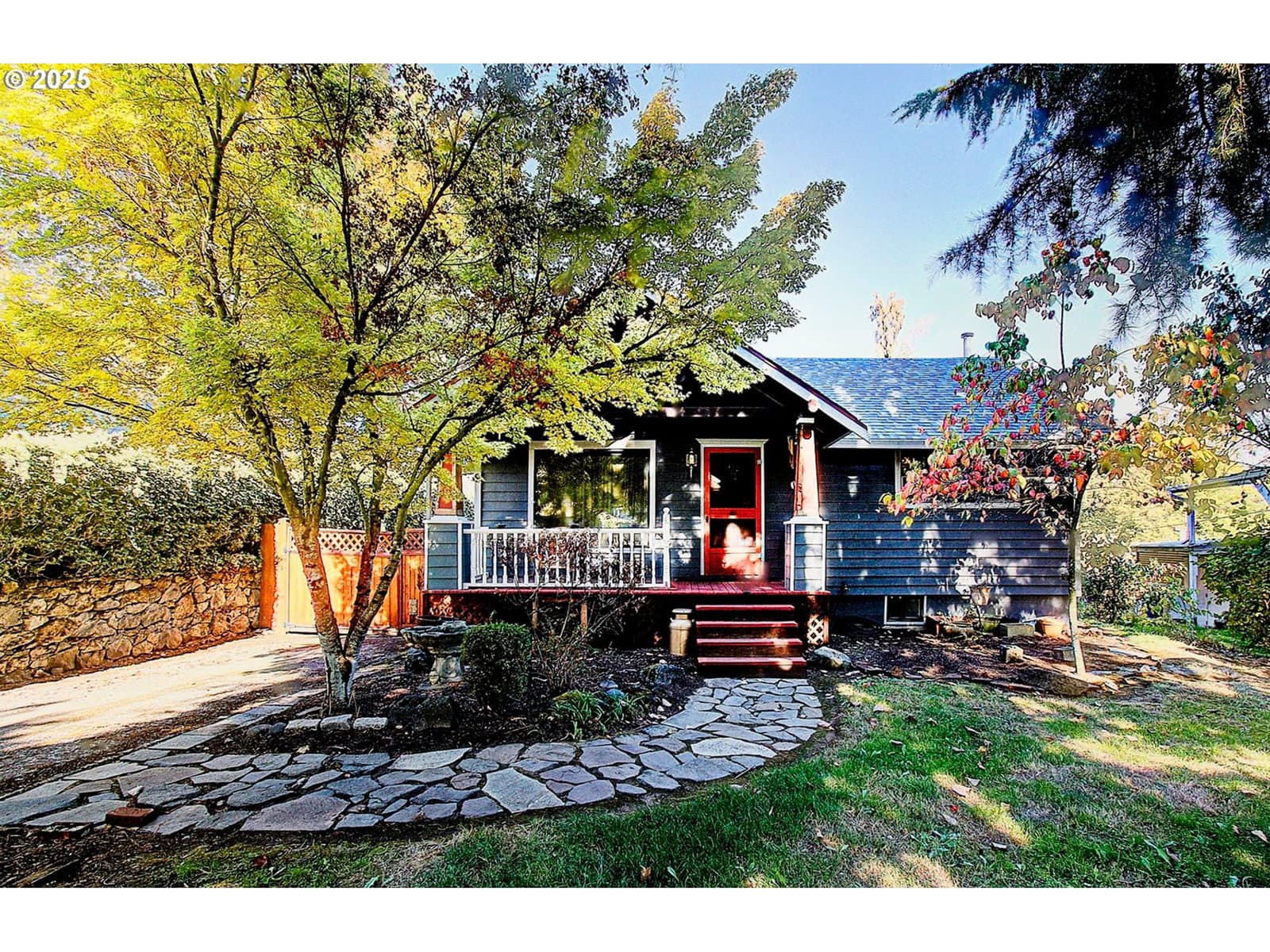Primary listing photo, 911 9TH ST, Oregon City, OR, 97045