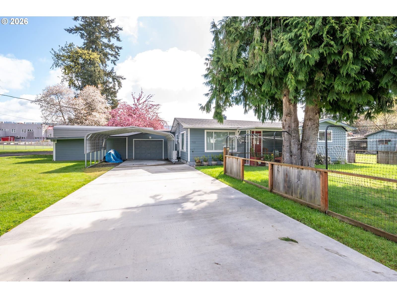 Primary listing photo, 722 2ND AVE, Castle Rock, WA, 98611