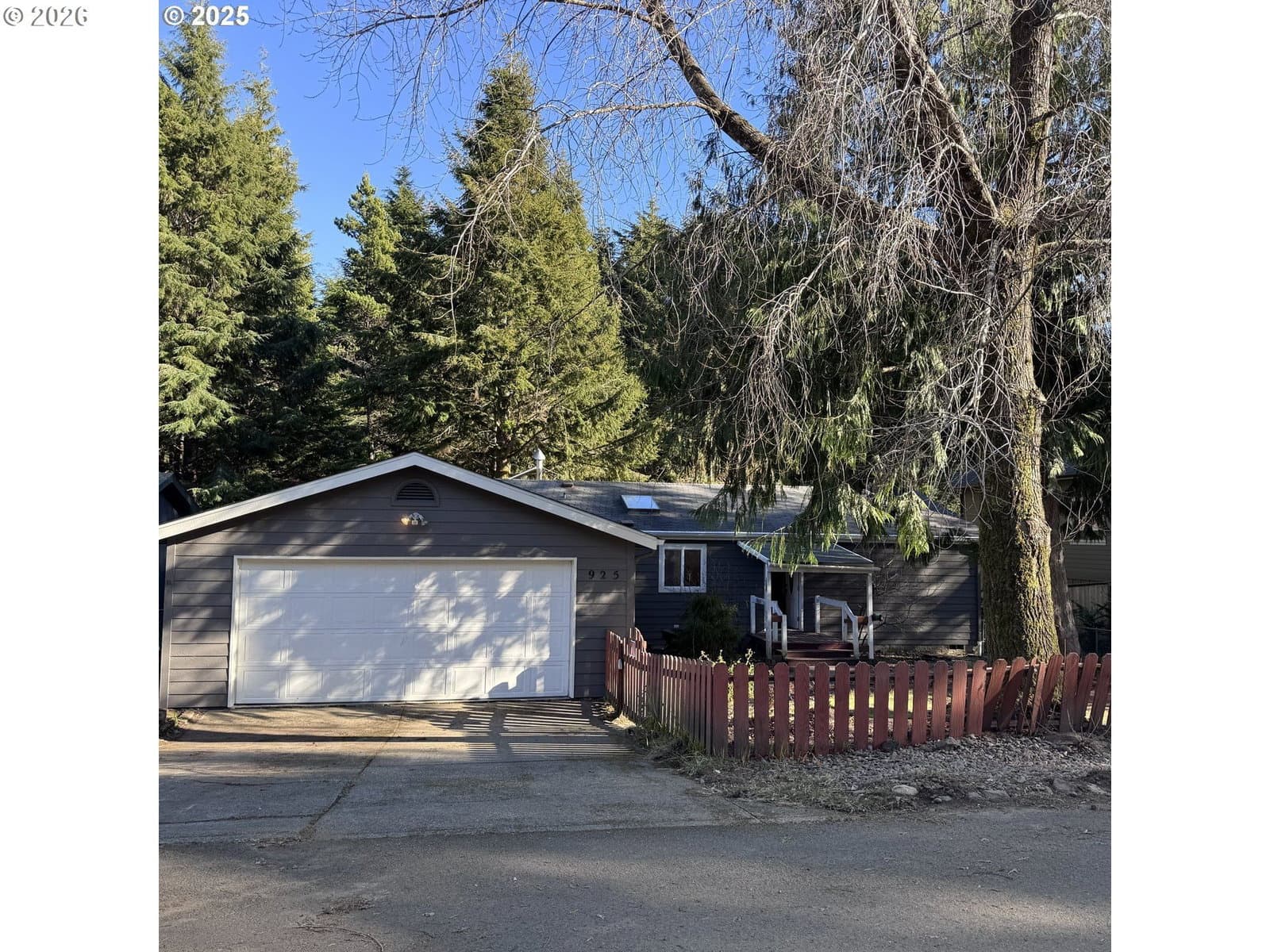Primary listing photo, 925 SW DOLORES DR, Waldport, OR, 97394