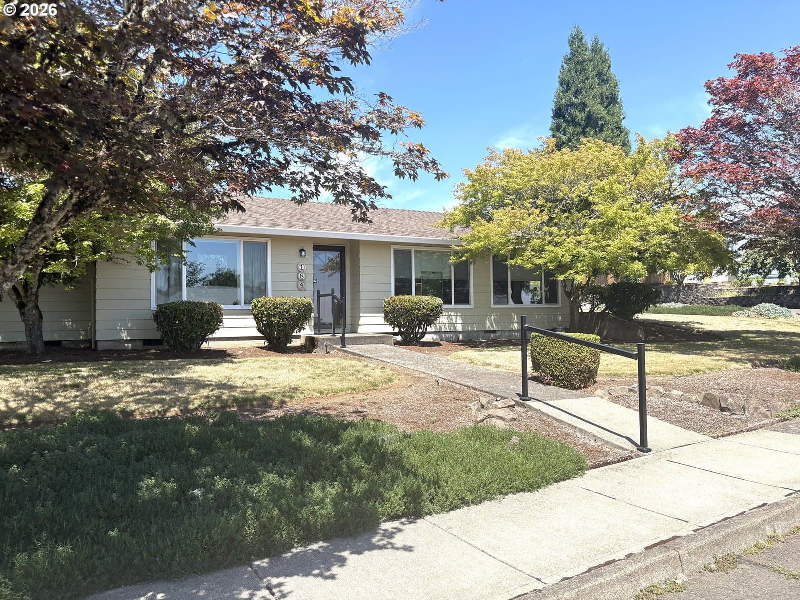 Listing photo 1 of 1