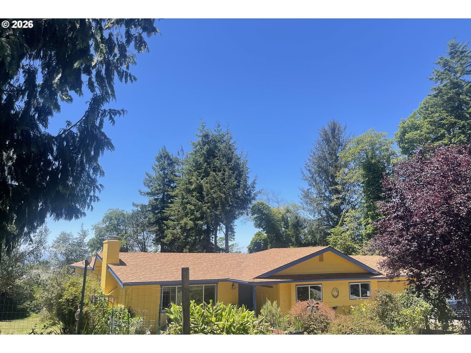 Listing photo 1 of 6