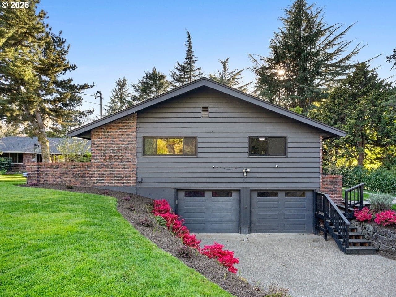 Primary listing photo, 2802 SE MORELAND LN, Portland, OR, 97202